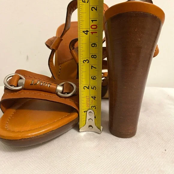 Authentic Dior heels - Picture 9 of 10